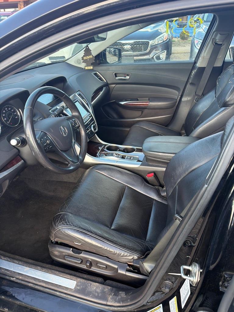 Acura TLX 9-Spd AT w/Technology Package 2015