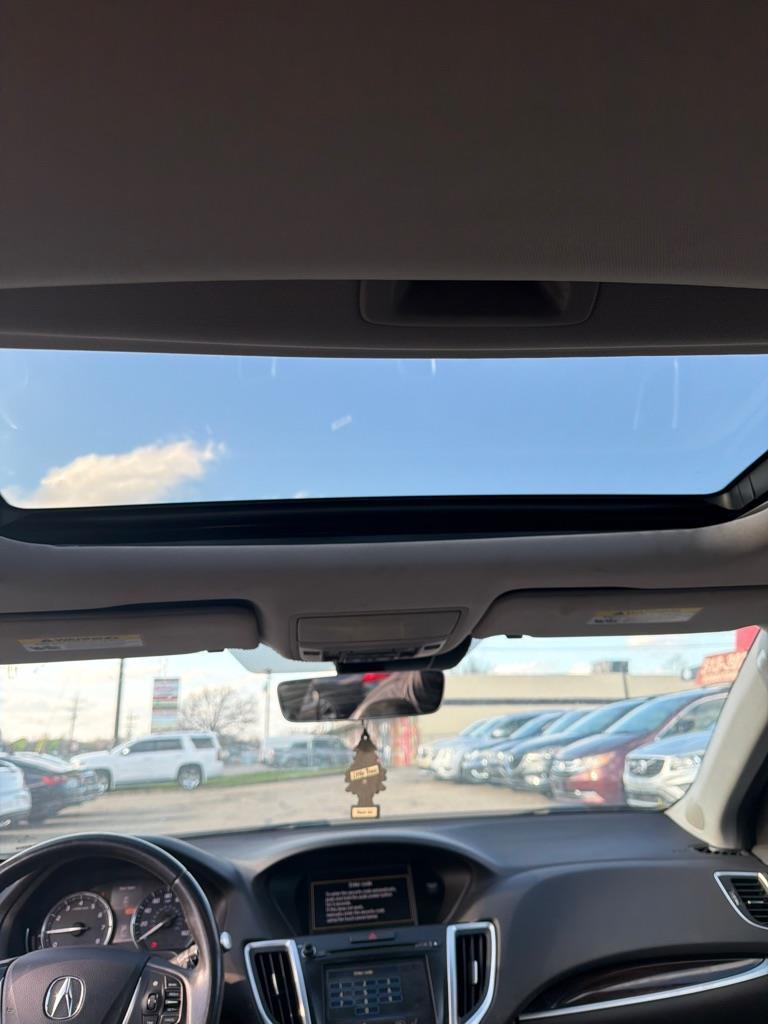 Acura TLX 9-Spd AT w/Technology Package 2015