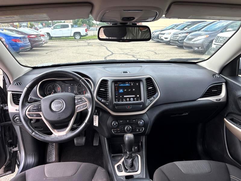 Jeep Cherokee Latitude FWD 2017 Jeep Cherokee Latitude FWD 2017