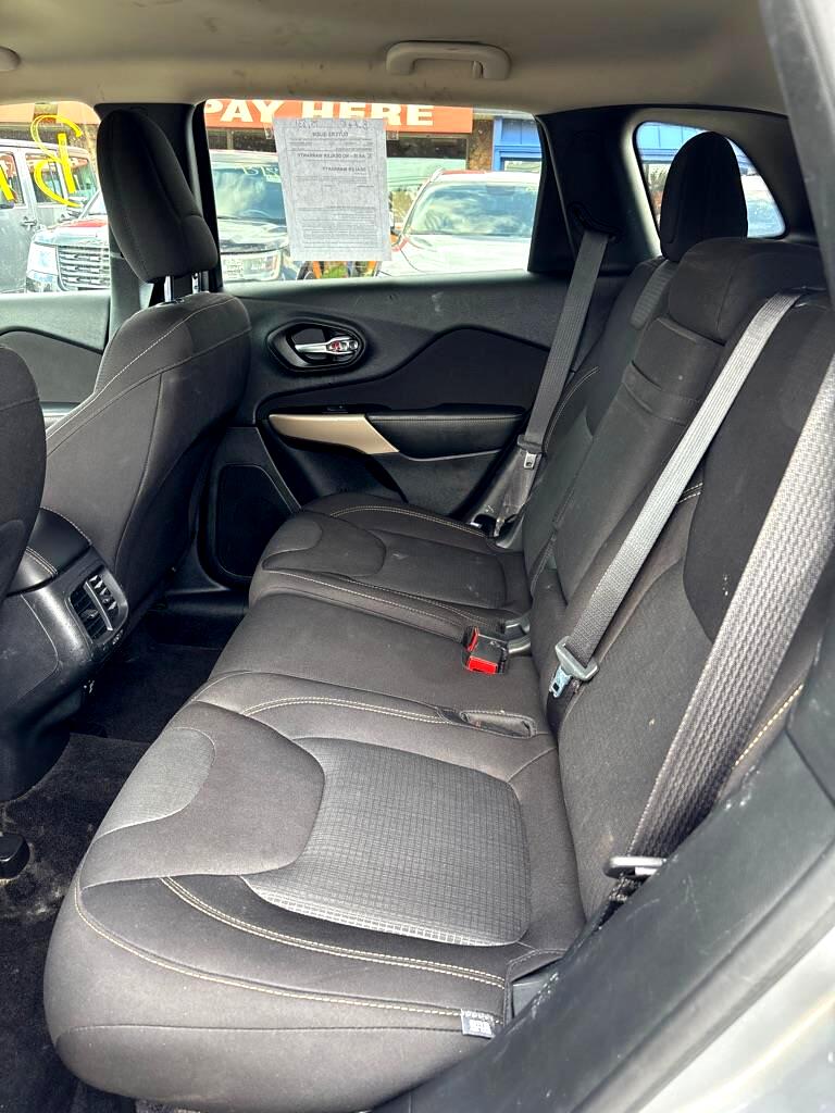 Jeep Cherokee Latitude FWD 2017 Jeep Cherokee Latitude FWD 2017