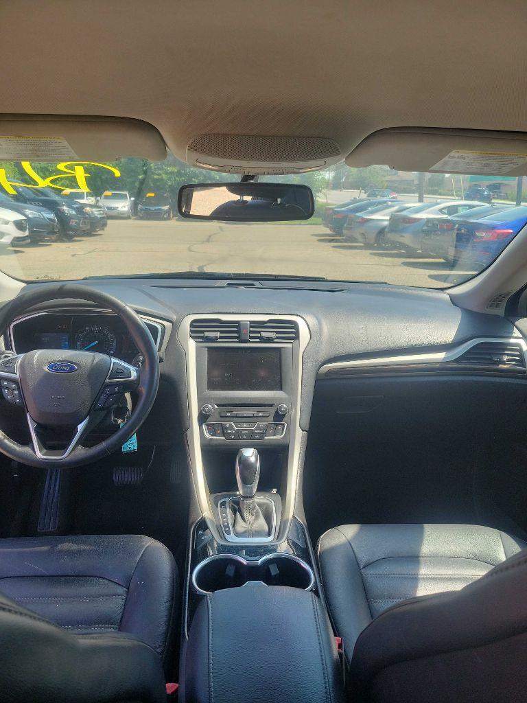 Ford Fusion SE AWD 2016