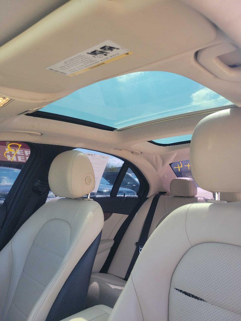 Mercedes-Benz C-Class C300 4MATIC Sedan 2015