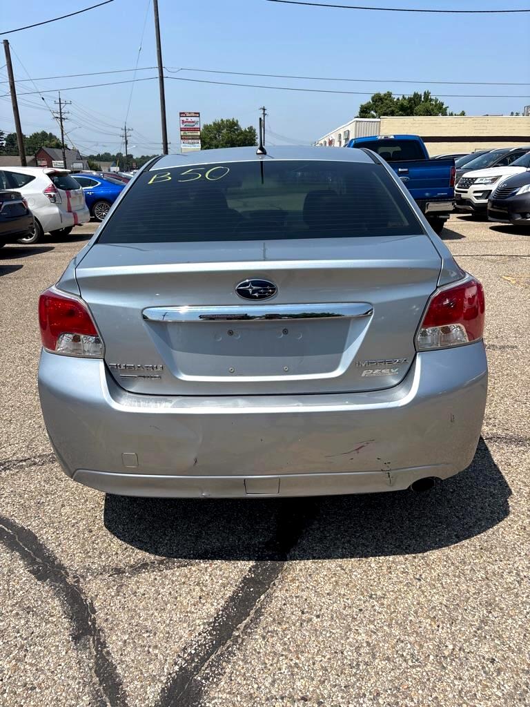 Subaru Impreza Limited 4-Door+S/R 2013 Subaru Impreza Limited 4-Door+S/R 2013