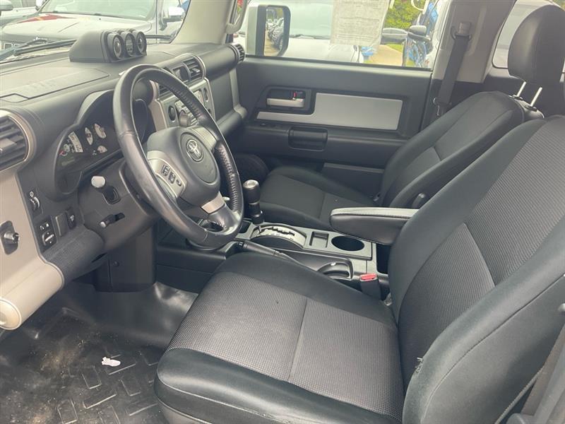 Toyota FJ Cruiser 4WD AT 2009
