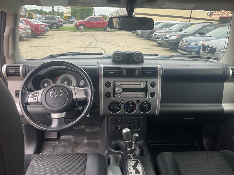 Toyota FJ Cruiser 4WD AT 2009