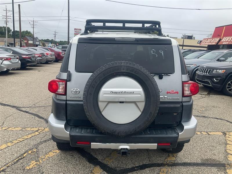 Toyota FJ Cruiser 4WD AT 2009