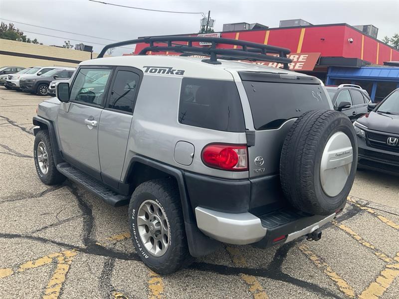 Toyota FJ Cruiser 4WD AT 2009