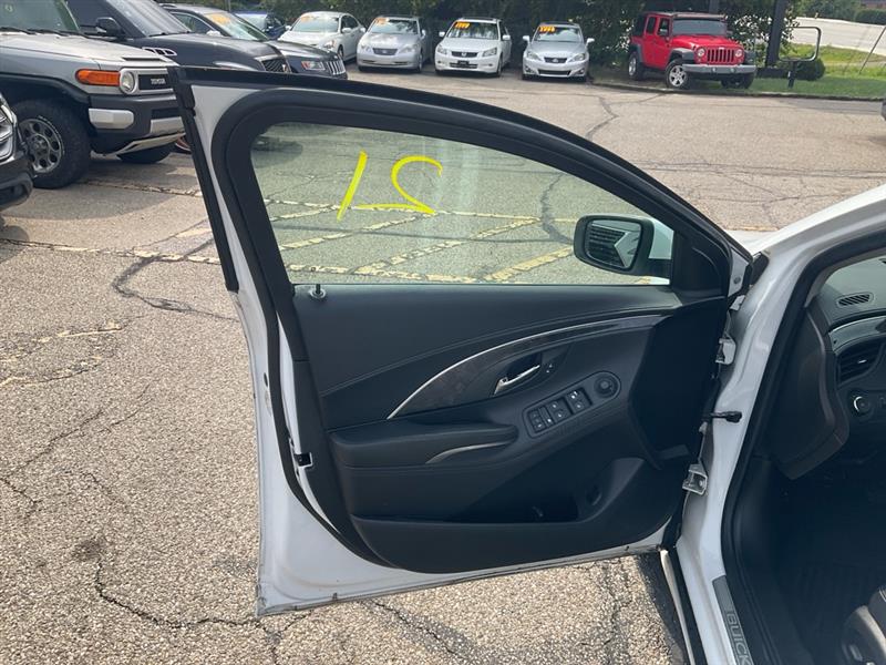 Buick LaCrosse Sport Touring 2016