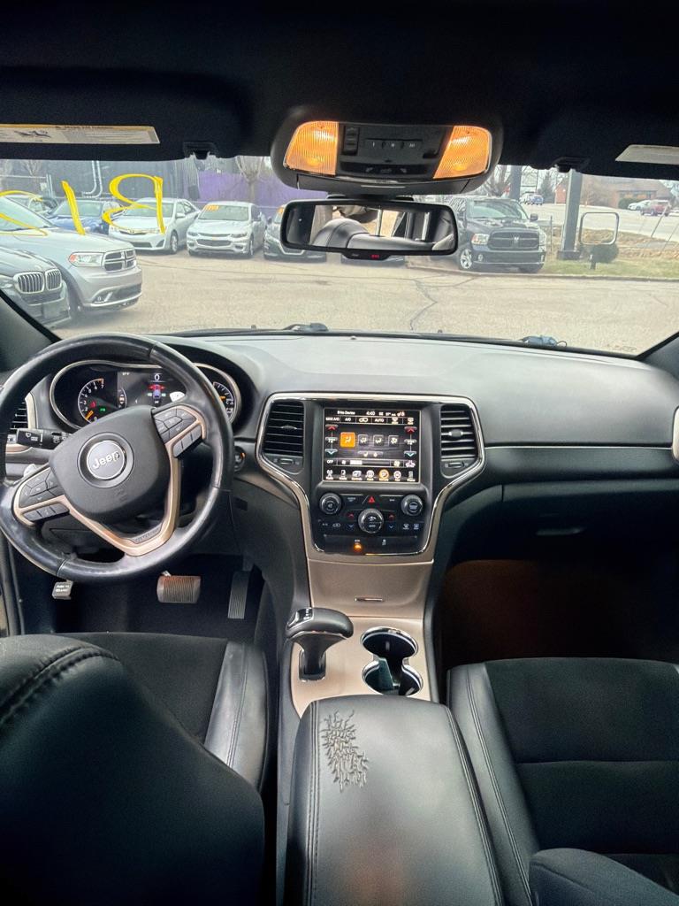 Jeep Grand Cherokee Laredo 4WD 2014