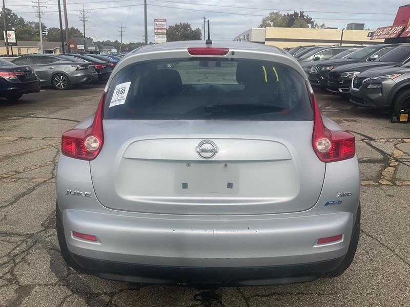 Nissan Juke S AWD 2013 Nissan Juke S AWD 2013