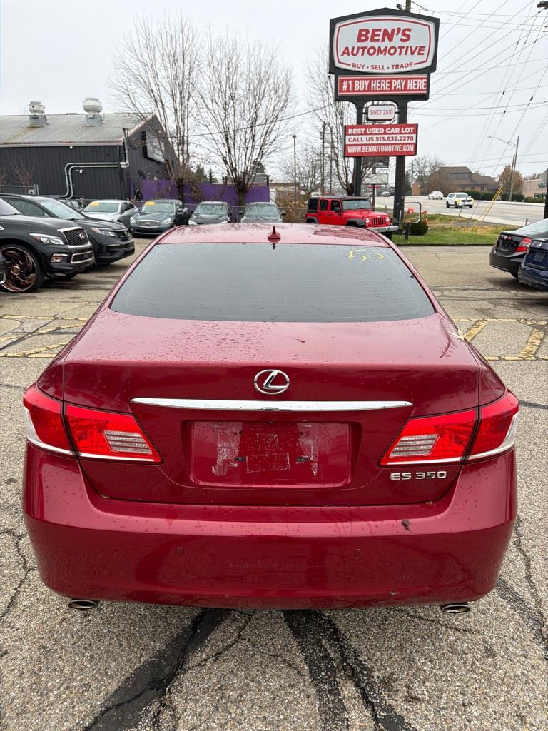 Lexus ES 350 Sedan 2012