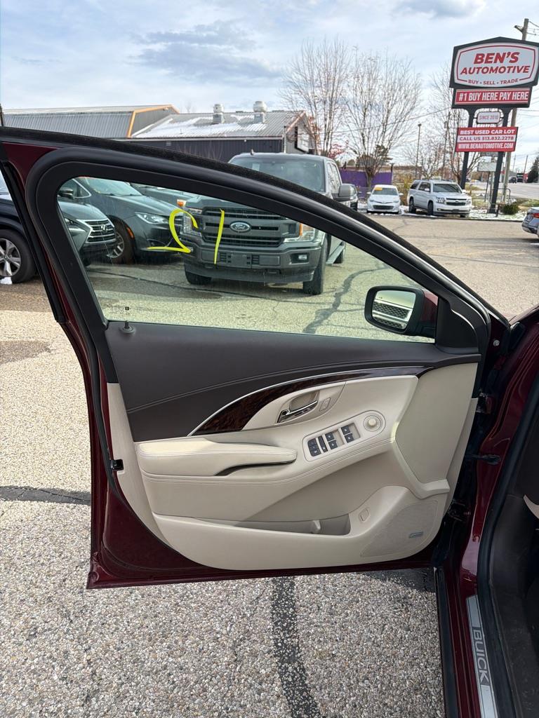 Buick LaCrosse Leather Package 2016