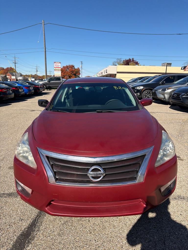 2015 Nissan Altima S's photo