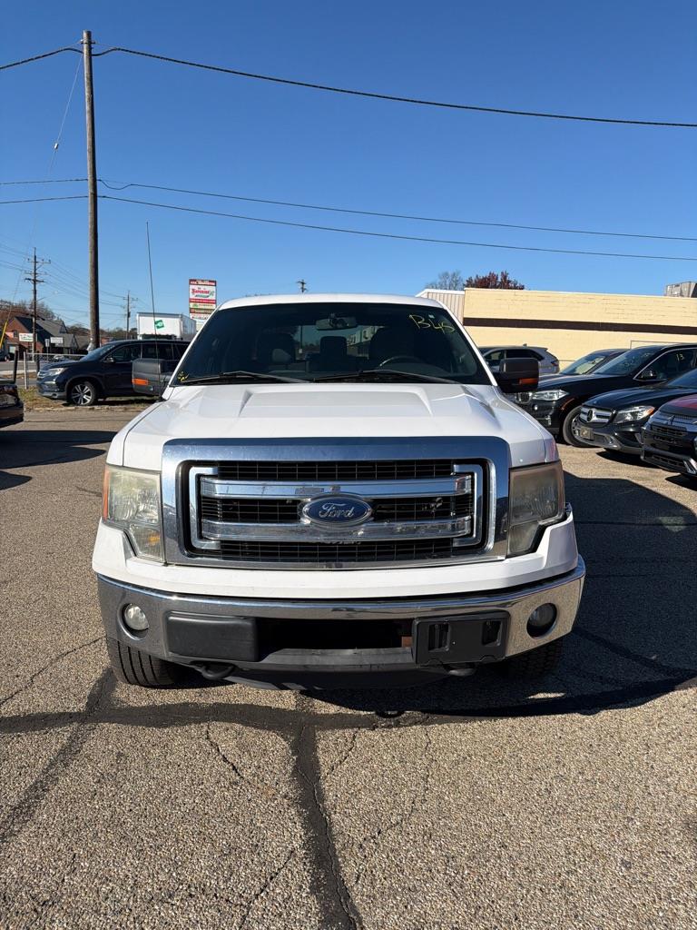 2013 Ford F-150 XLT's photo