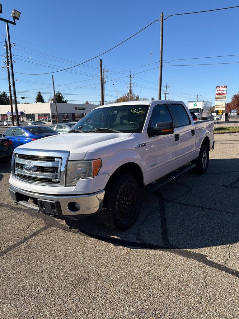 Ford F-150 XL SuperCrew 5.5-ft. Bed 4WD 2013