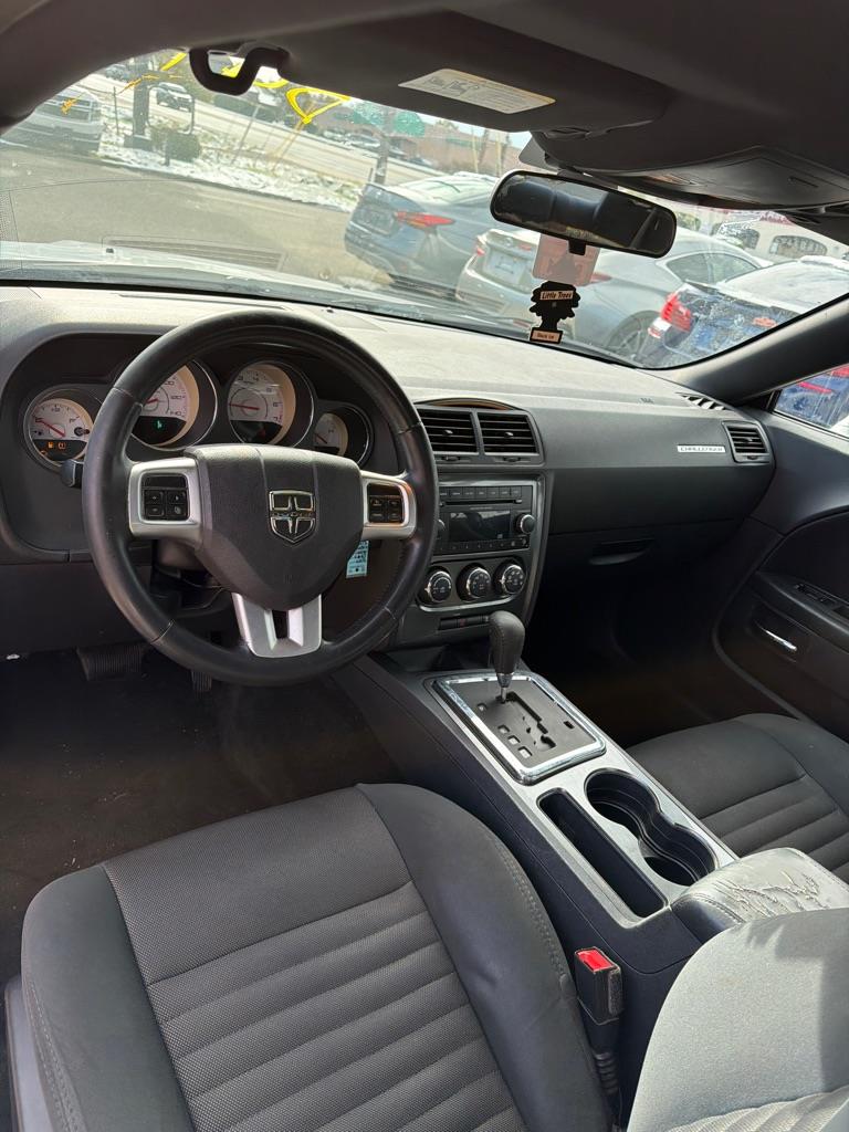 Dodge Challenger SXT 2013