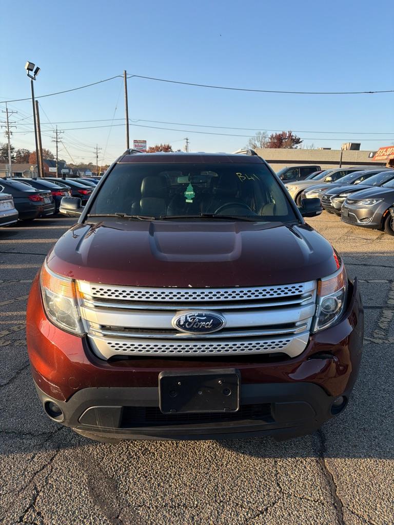 2015 Ford Explorer XLT's photo