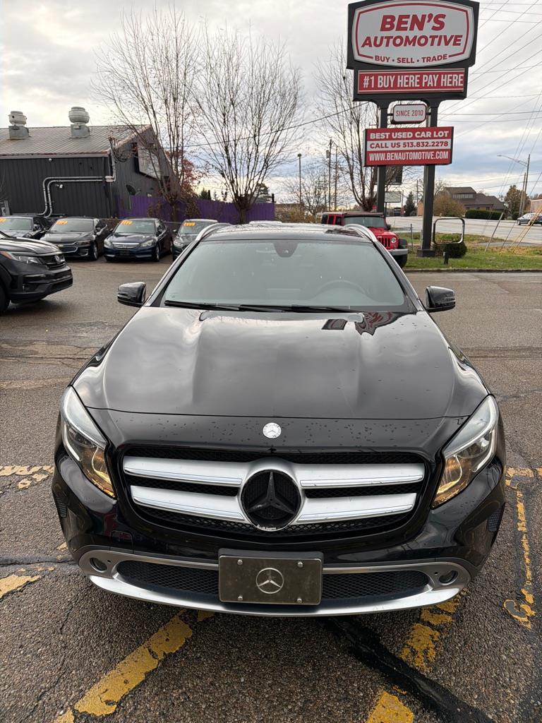 2016 Mercedes-Benz GLA-Class GLA250's photo
