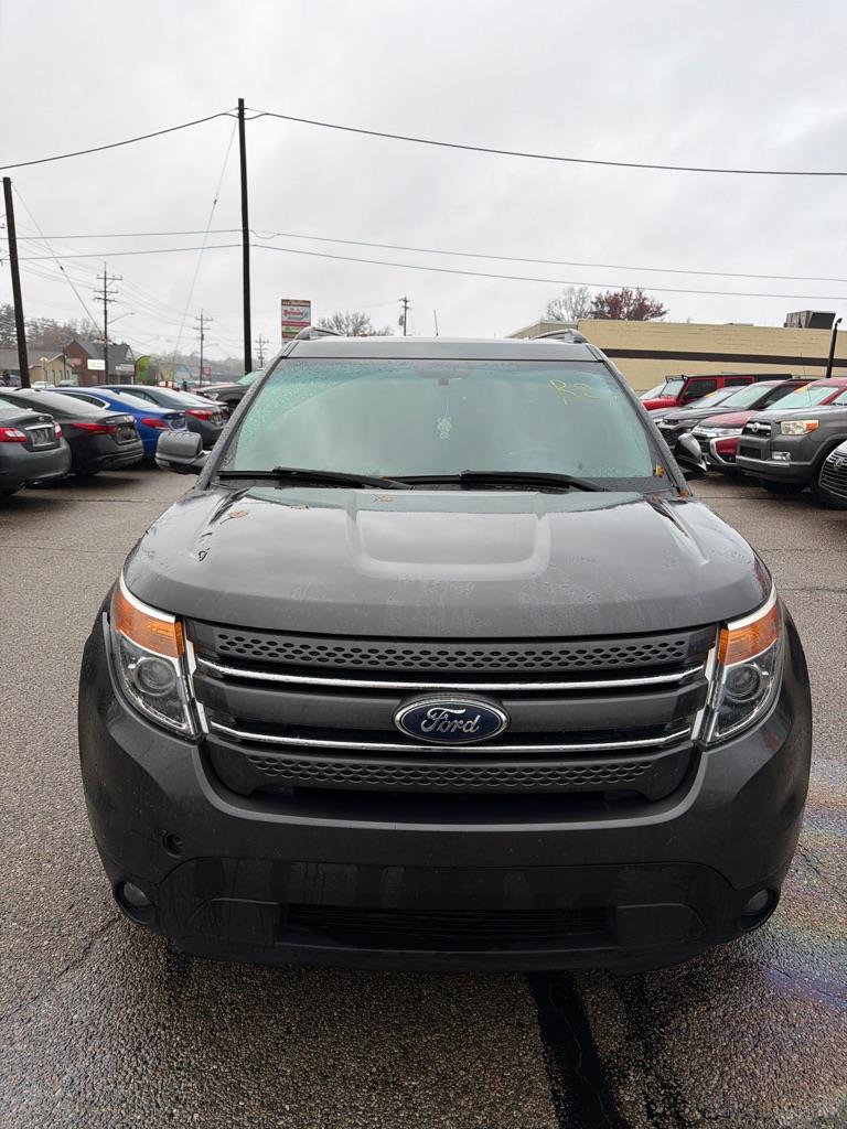 2015 Ford Explorer Limited's photo