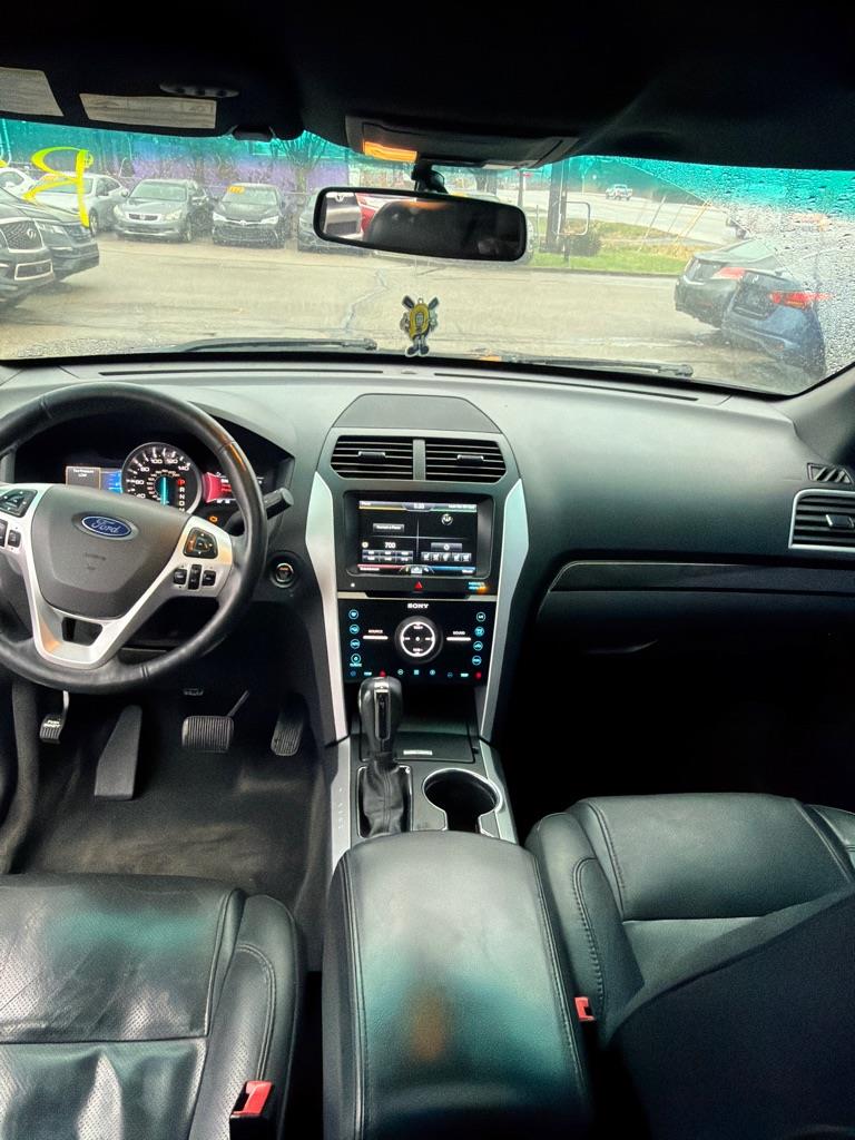 Ford Explorer Limited 4WD 2015