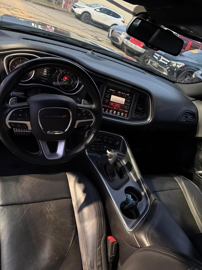 Dodge Challenger SXT Plus 2015