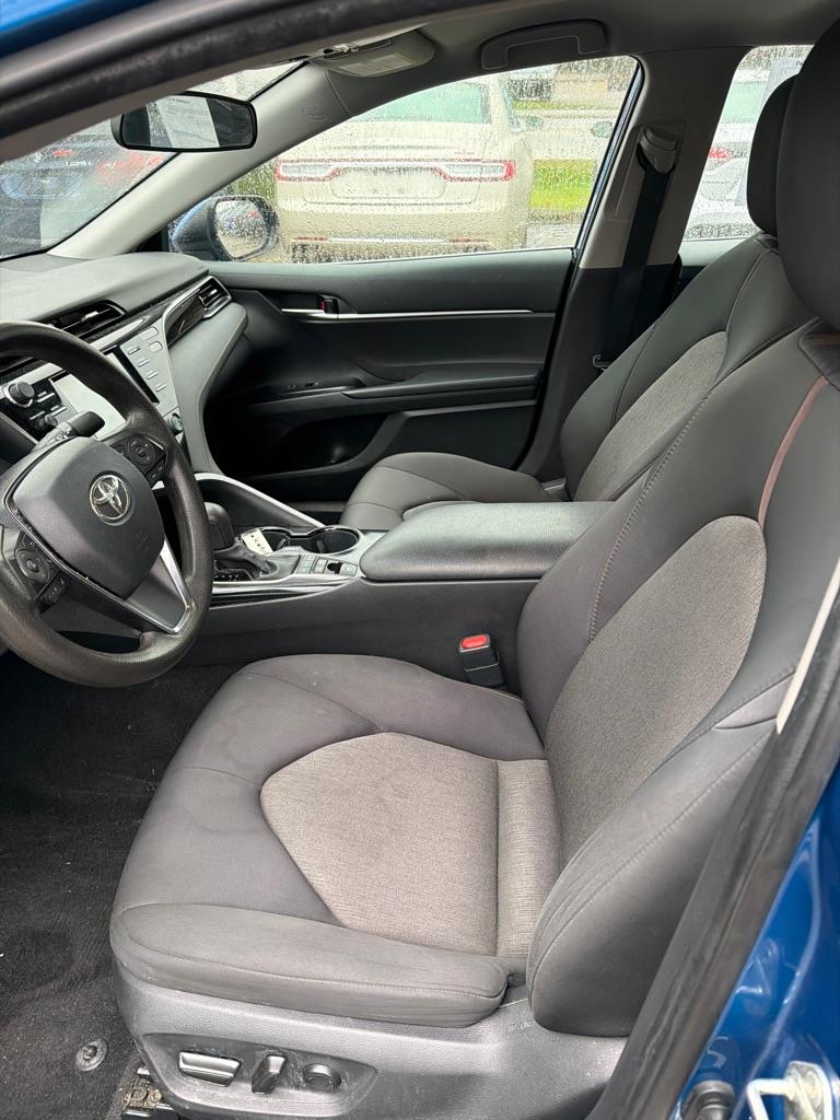 Toyota Camry Hybrid LE 2020