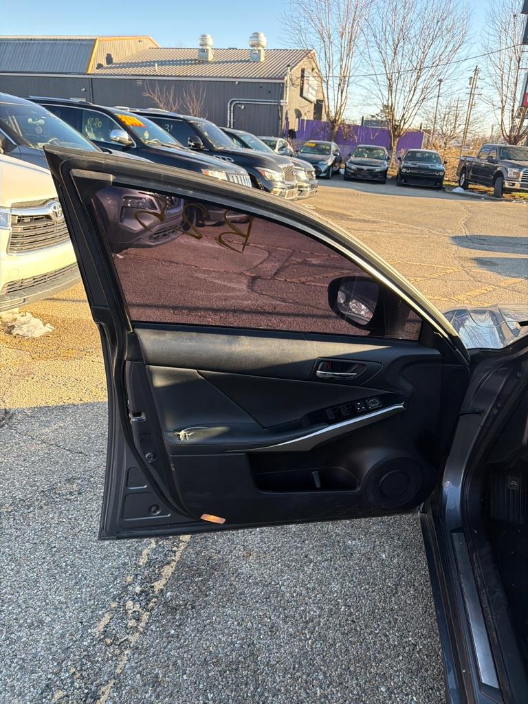 Lexus IS 250 AWD 2014