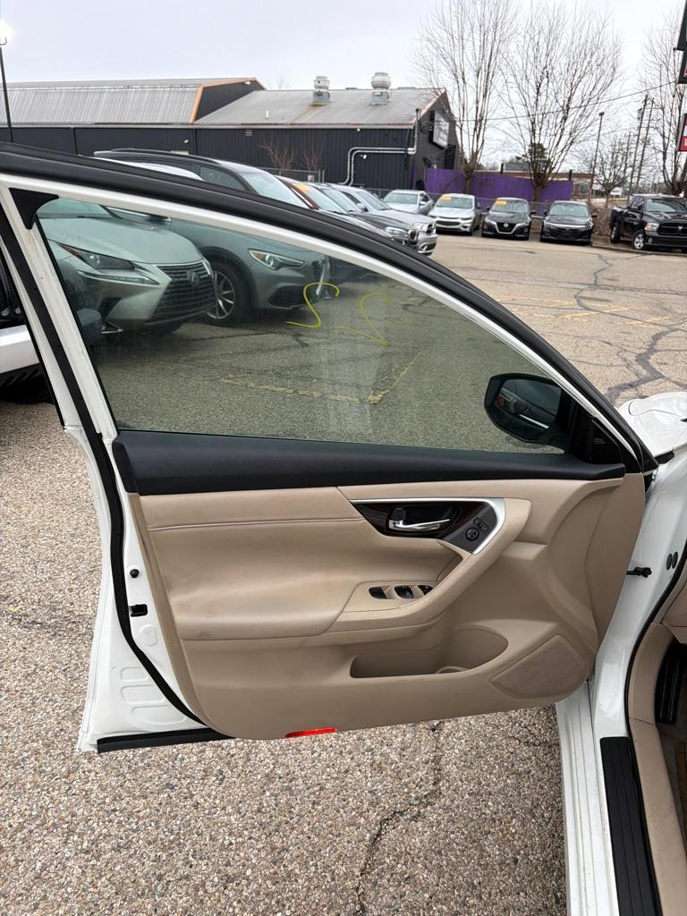 Nissan Altima 2.5 2013