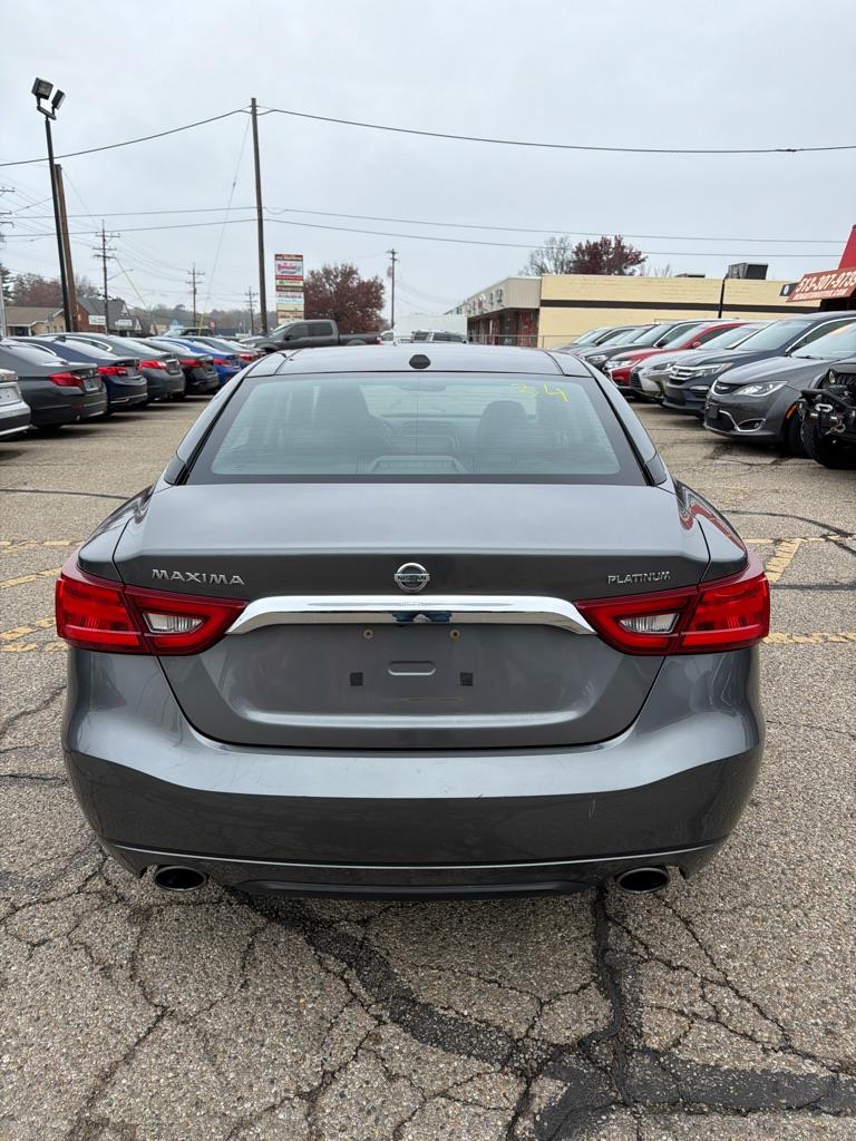 Nissan Maxima 3.5 S 2017