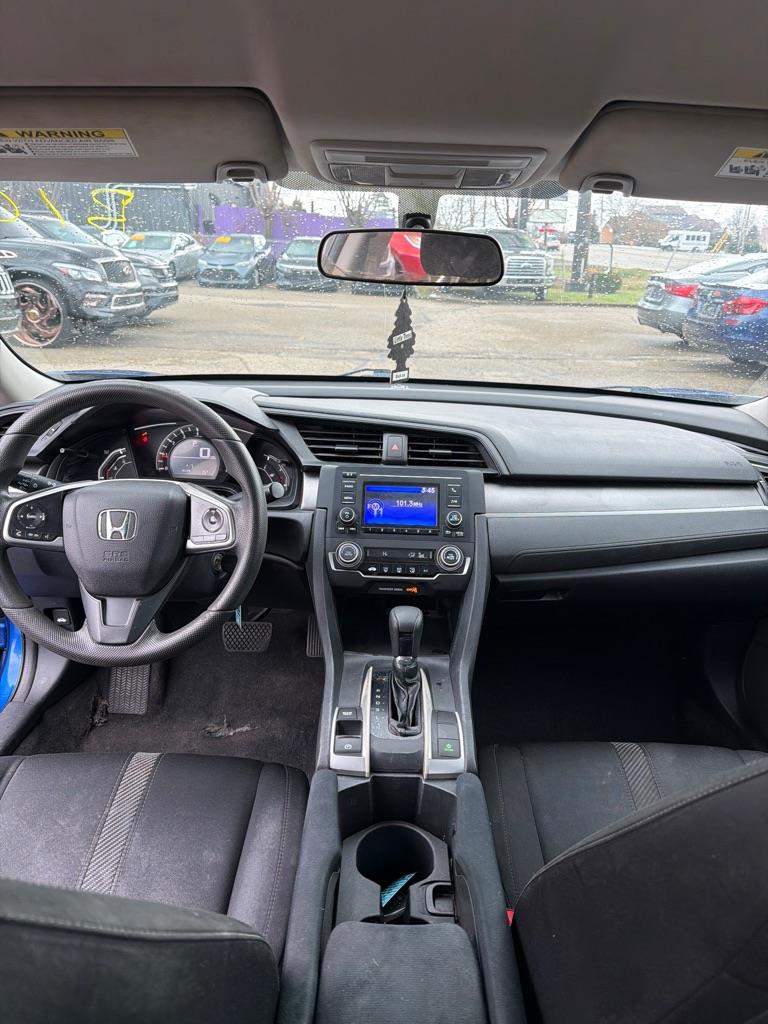 Honda Civic LX Sedan CVT 2017