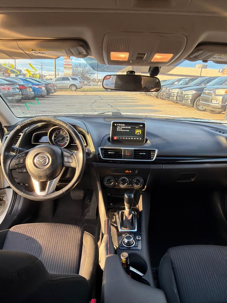 Mazda MAZDA3 i Touring AT 5-Door 2016