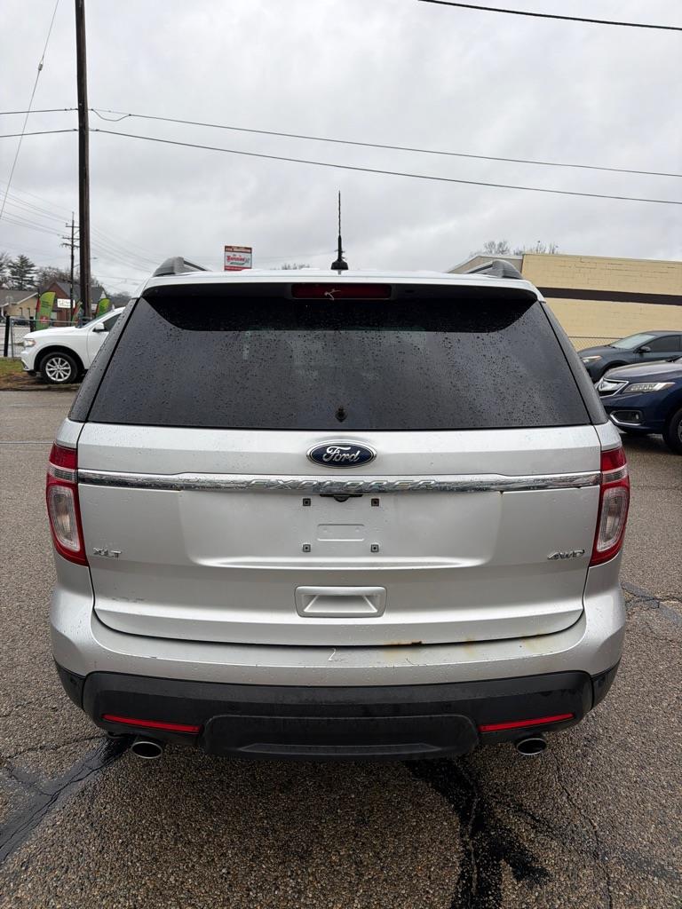 Ford Explorer XLT 4WD 2013