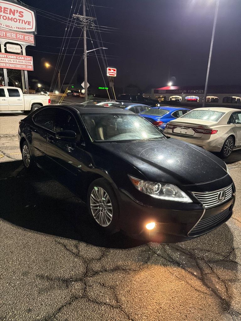 Lexus ES 350 Sedan 2013