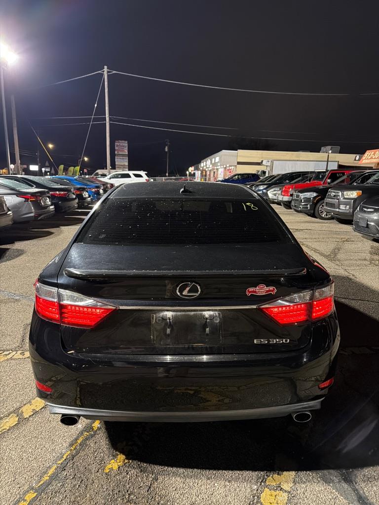 Lexus ES 350 Sedan 2013