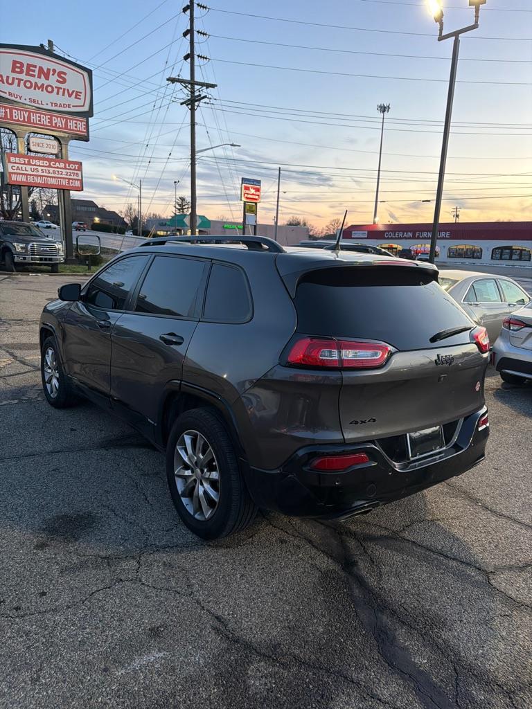 Jeep Cherokee Latitude 4WD 2018