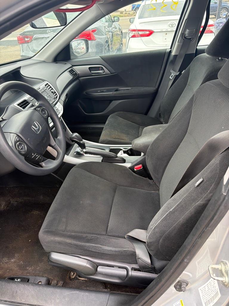 Honda Accord LX Sedan CVT 2013