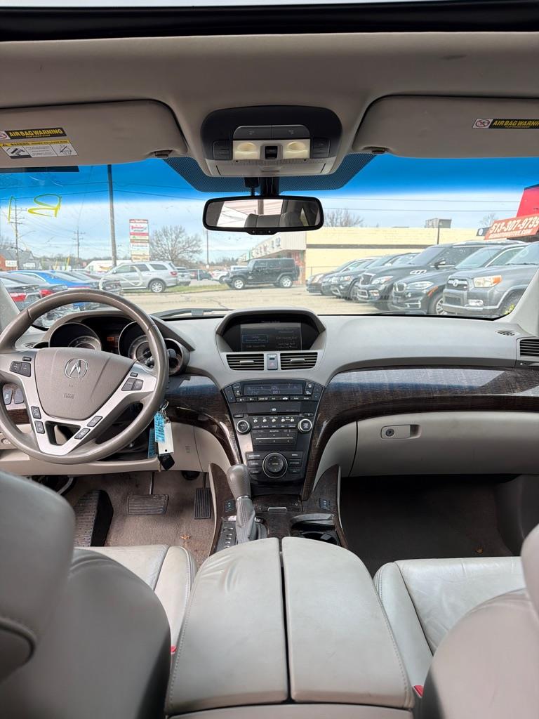 Acura MDX 6-Spd AT w/Tech Package 2011