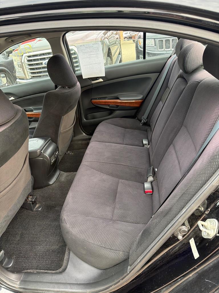 Honda Accord EX Sedan AT 2012