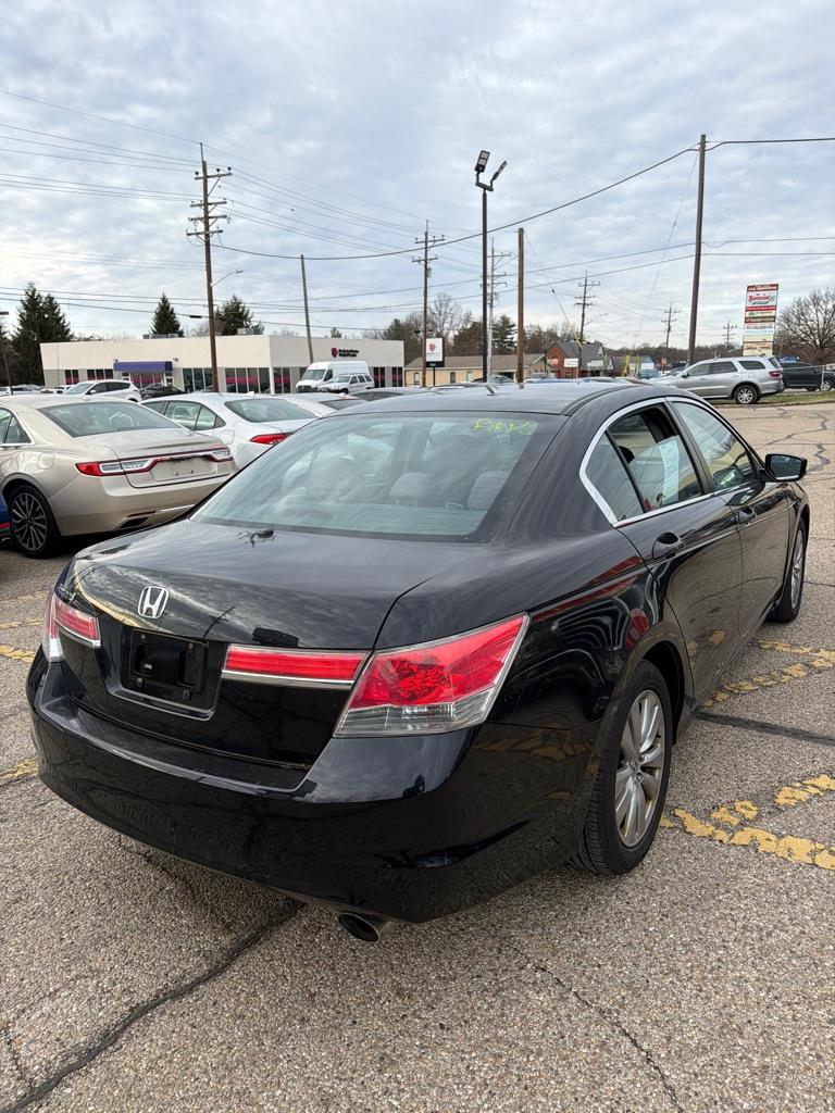 Honda Accord EX Sedan AT 2012
