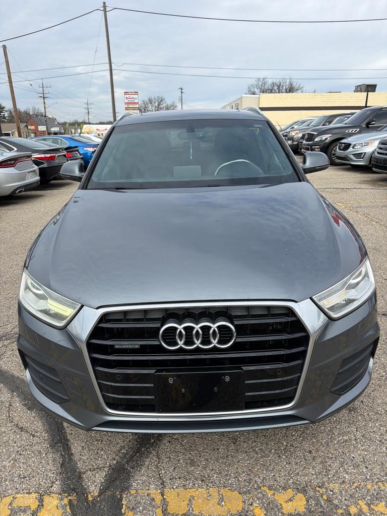 2017 Audi Q3 Premium Plus's photo