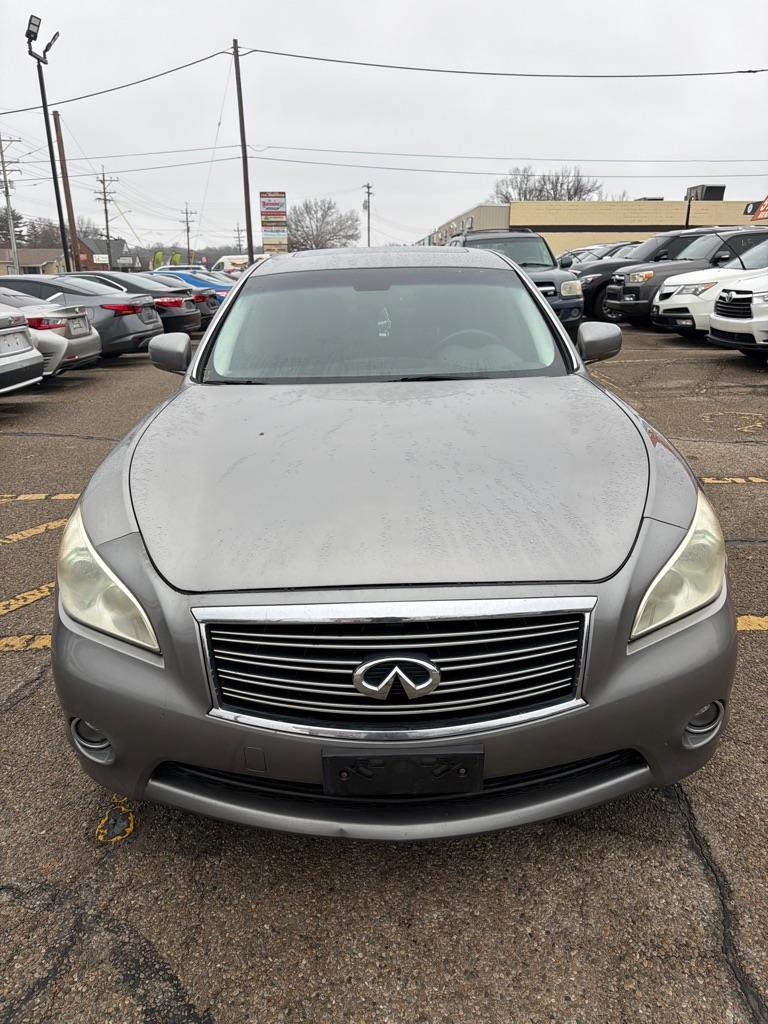 2012 INFINITI M 37's photo