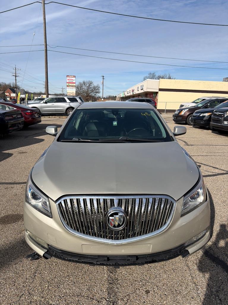 2015 Buick LaCrosse Base's photo