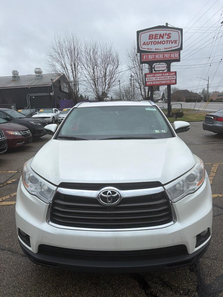 Toyota Highlander XLE AWD V6 2014