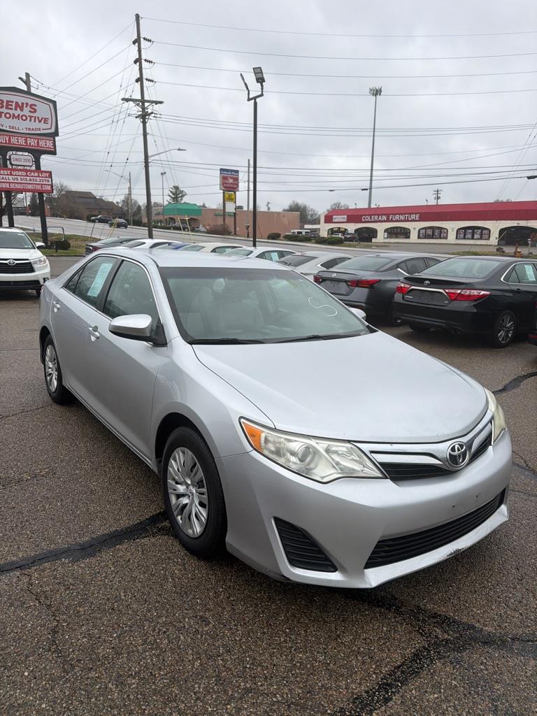 Toyota Camry SE 2012