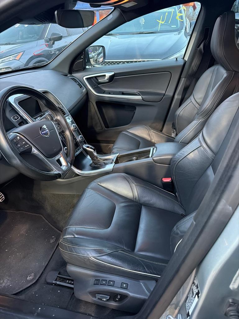 Volvo XC60 T6 R-Design AWD 2017