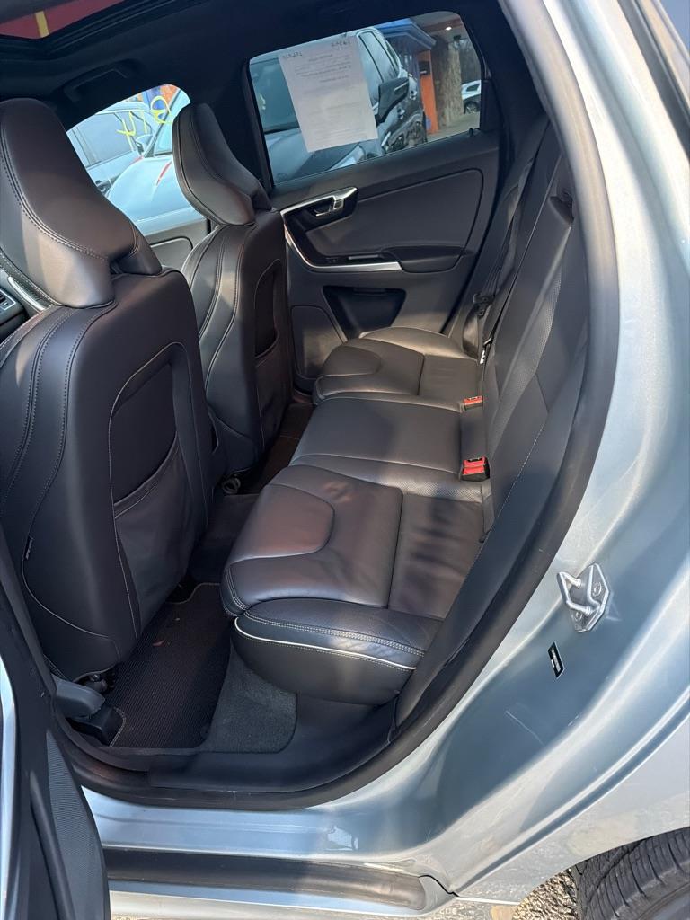 Volvo XC60 T6 R-Design AWD 2017