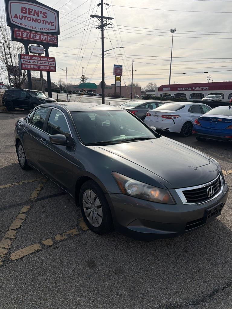 Honda Accord LX sedan AT 2009