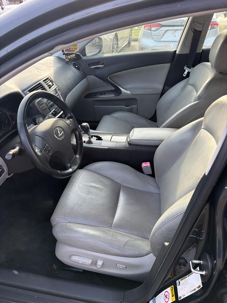 Lexus IS IS 250 AWD 6-Speed Sequential 2008