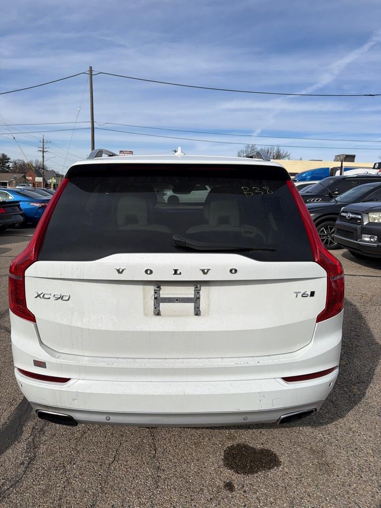 Volvo XC90 T6 Momentum AWD 2017