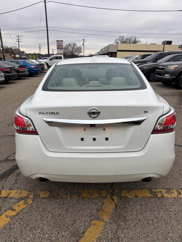 Nissan Altima 2.5 2015